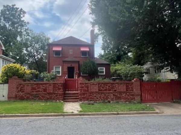 5207 VARNUM STREET, BLADENSBURG, MD 20710