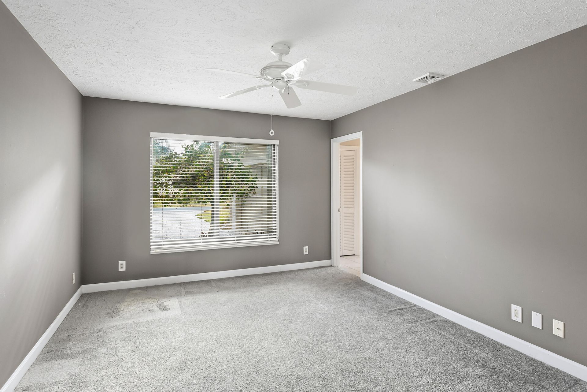 4194 SW Gleneagle Circle, Palm City, FL 34990 Photo