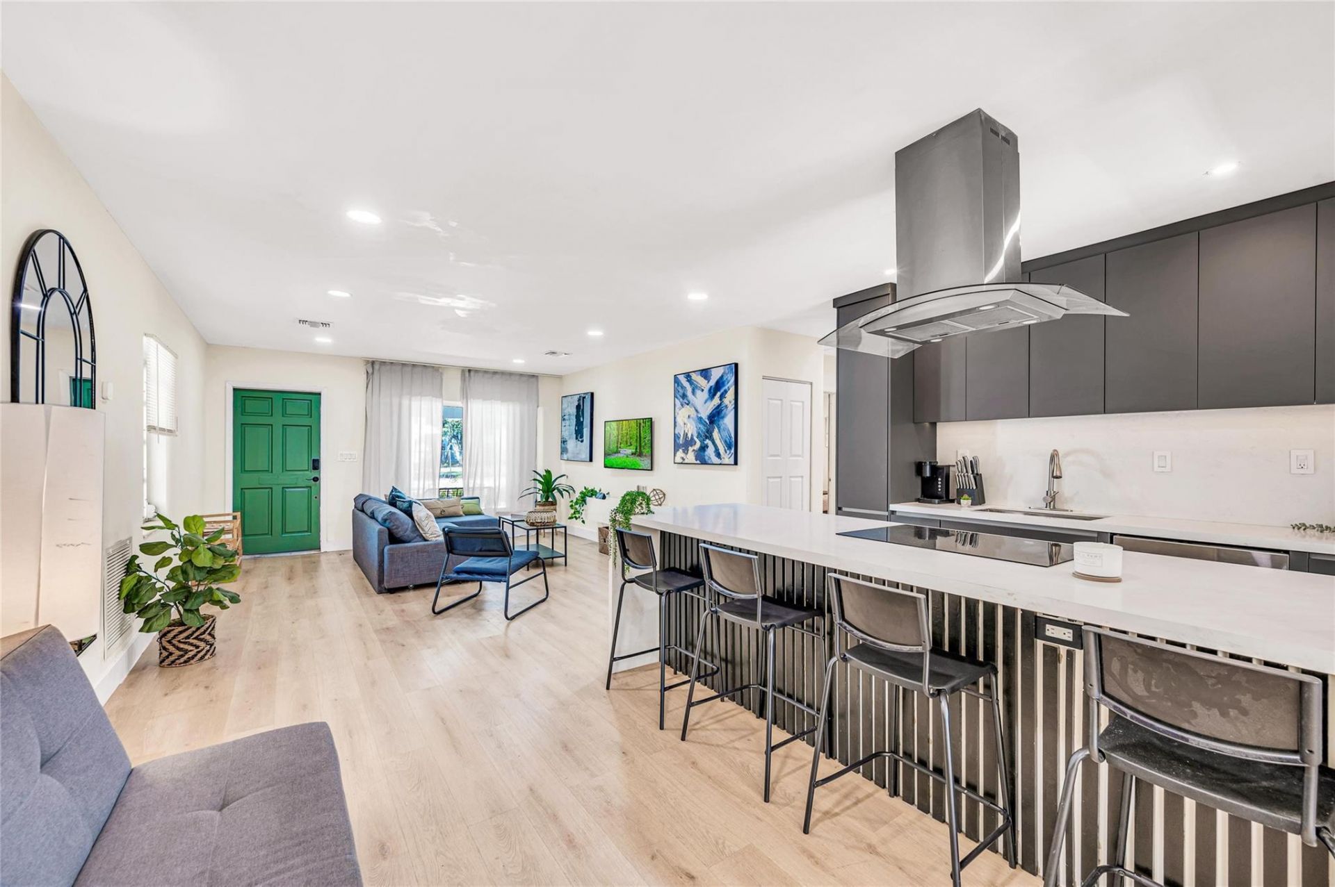 1760 NE 13th Street, Fort Lauderdale, FL 33304 Photo