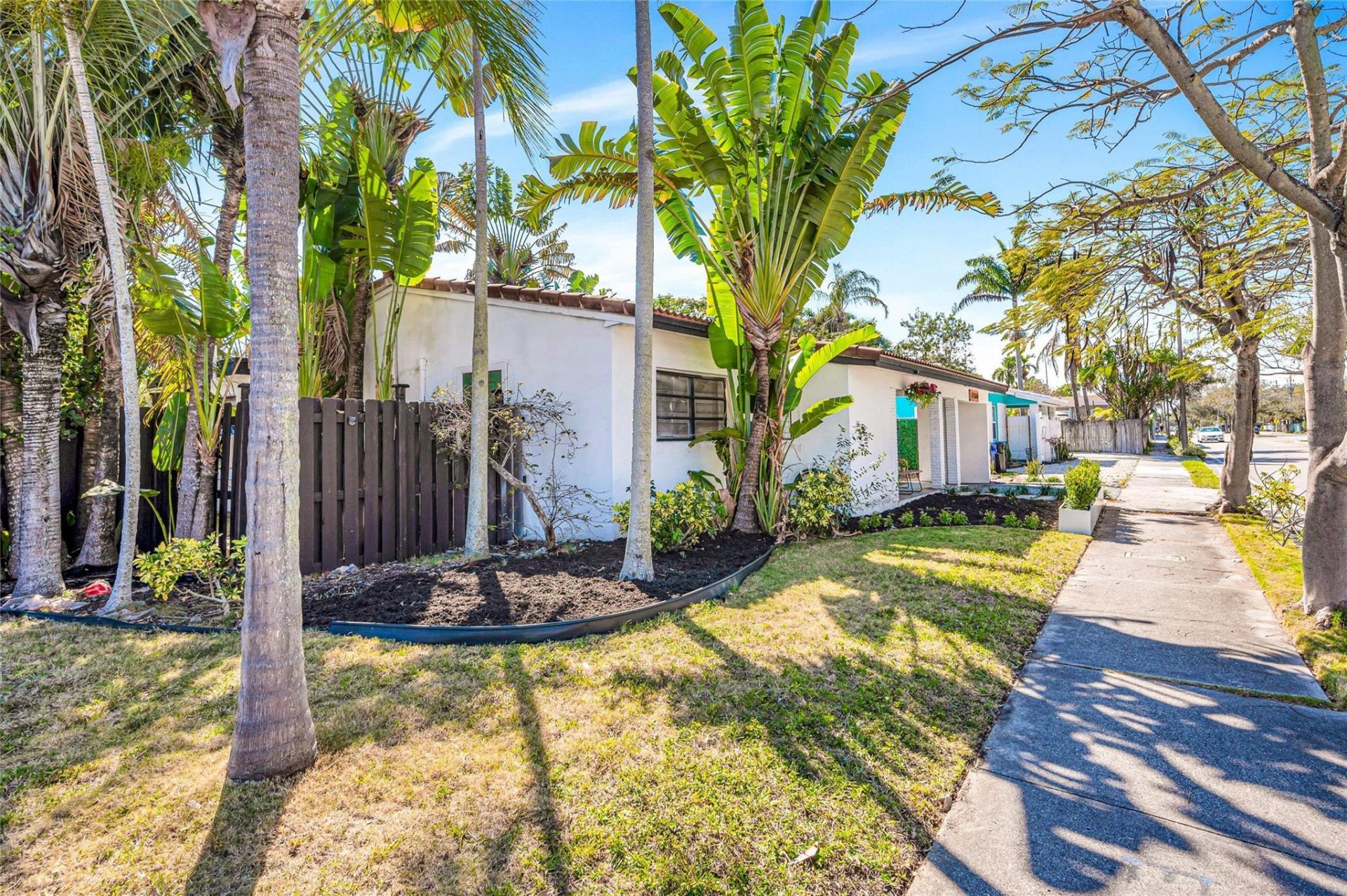 1760 NE 13th Street, Fort Lauderdale, FL 33304 Photo