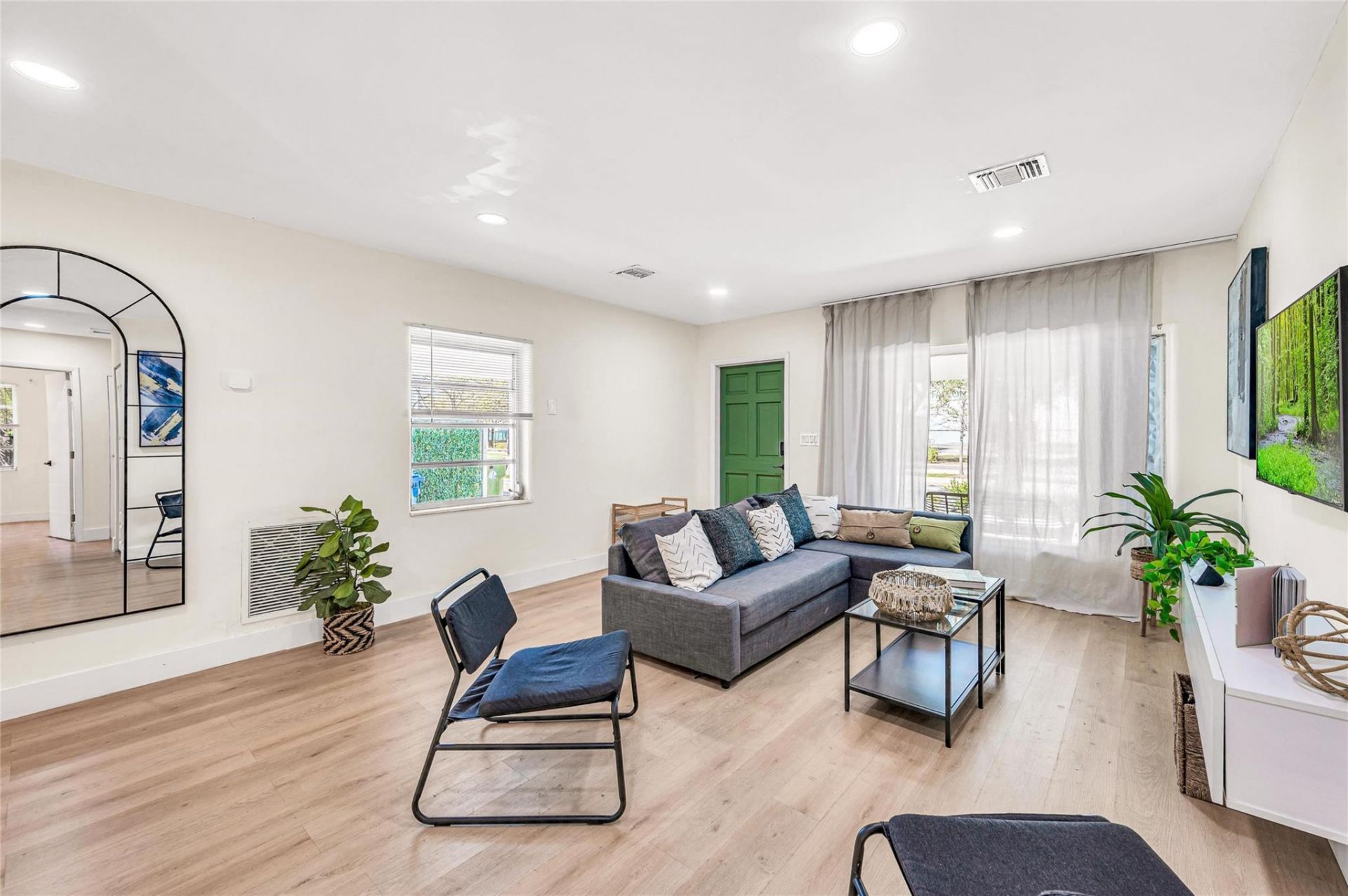 1760 NE 13th Street, Fort Lauderdale, FL 33304 Photo