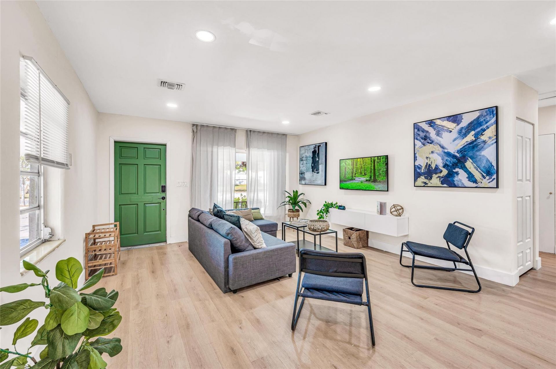 1760 NE 13th Street, Fort Lauderdale, FL 33304 Photo