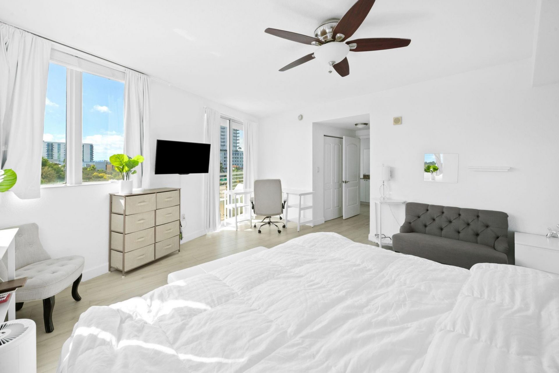 1830 Radius Drive, Unit 523, Hollywood, FL 33020 Photo