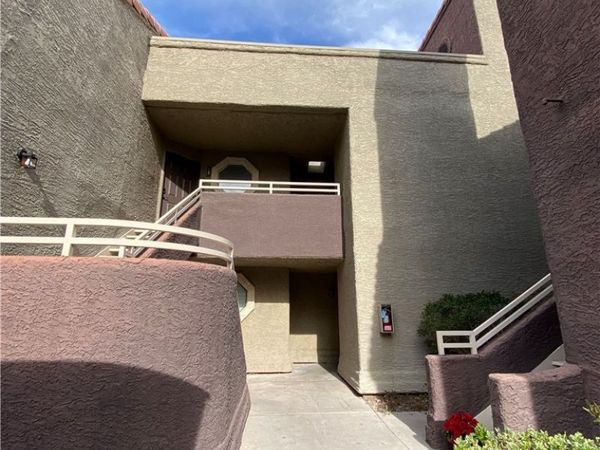 5008 S Rainbow Boulevard , Unit 207, Las Vegas, NV 89118