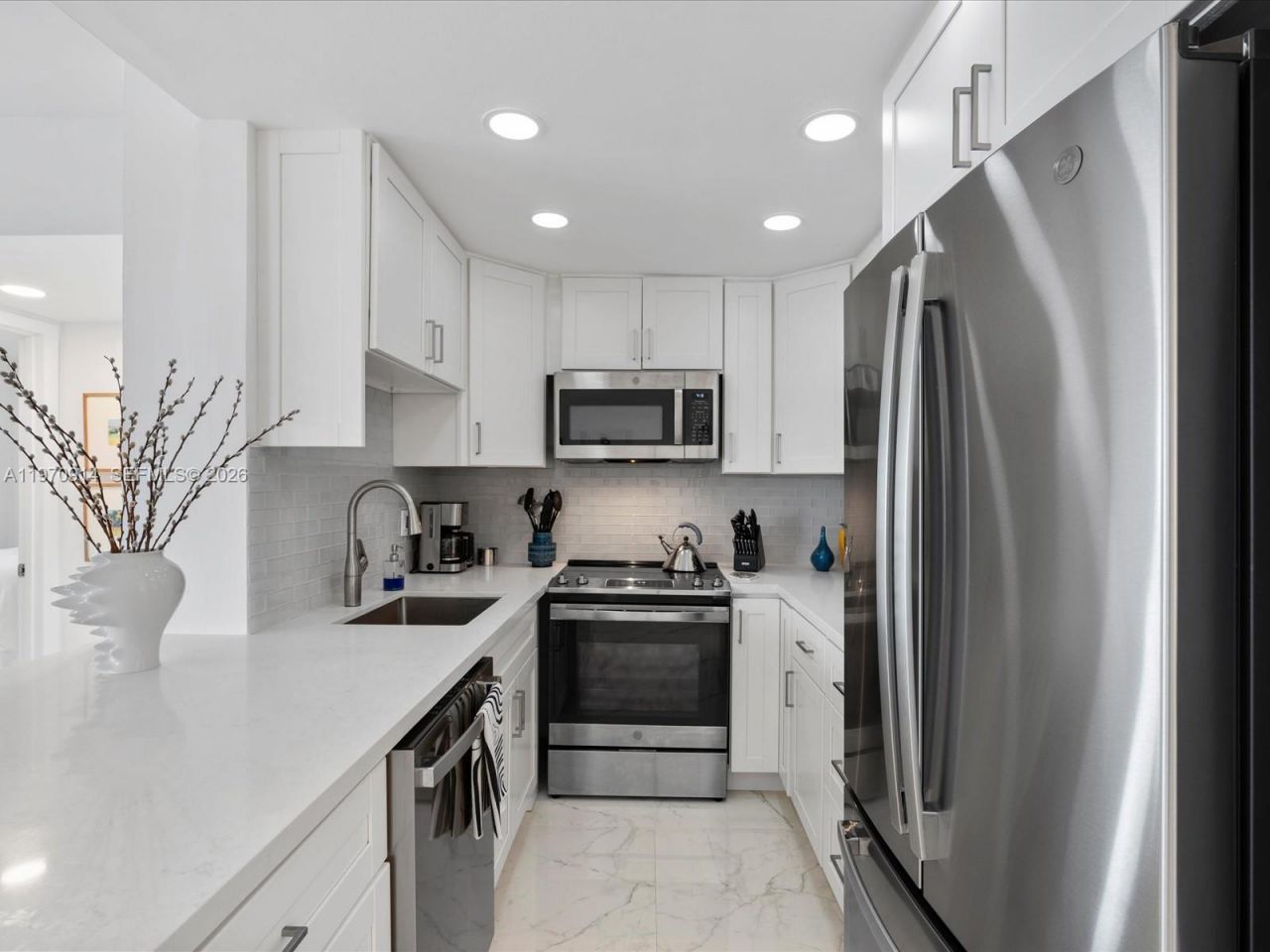 336 N Birch Rd, Unit PH, Fort Lauderdale, FL 33304 Photo