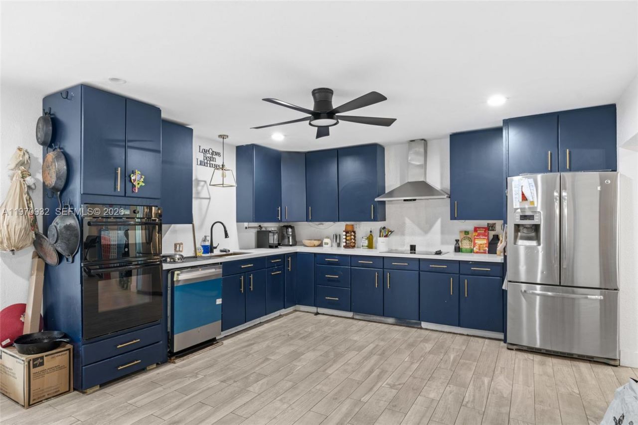 700 SW 44th Pl , Miami, FL 33134 Photo