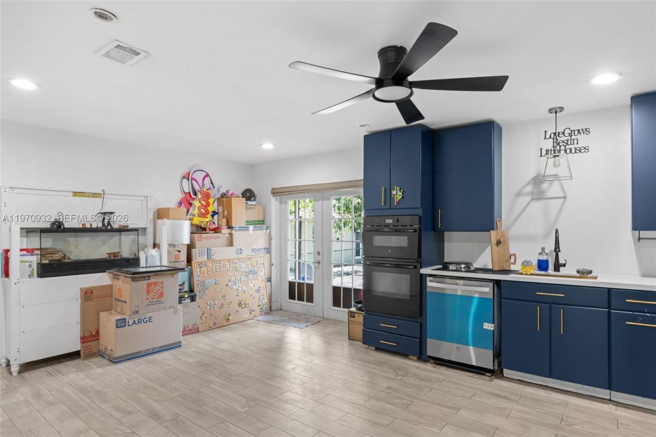 700 SW 44th Pl , Miami, FL 33134 Photo