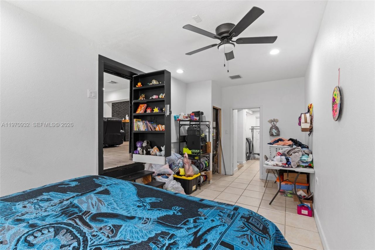 700 SW 44th Pl , Miami, FL 33134 Photo