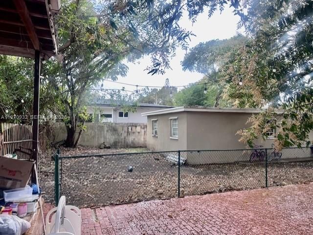 700 SW 44th Pl , Miami, FL 33134 Photo