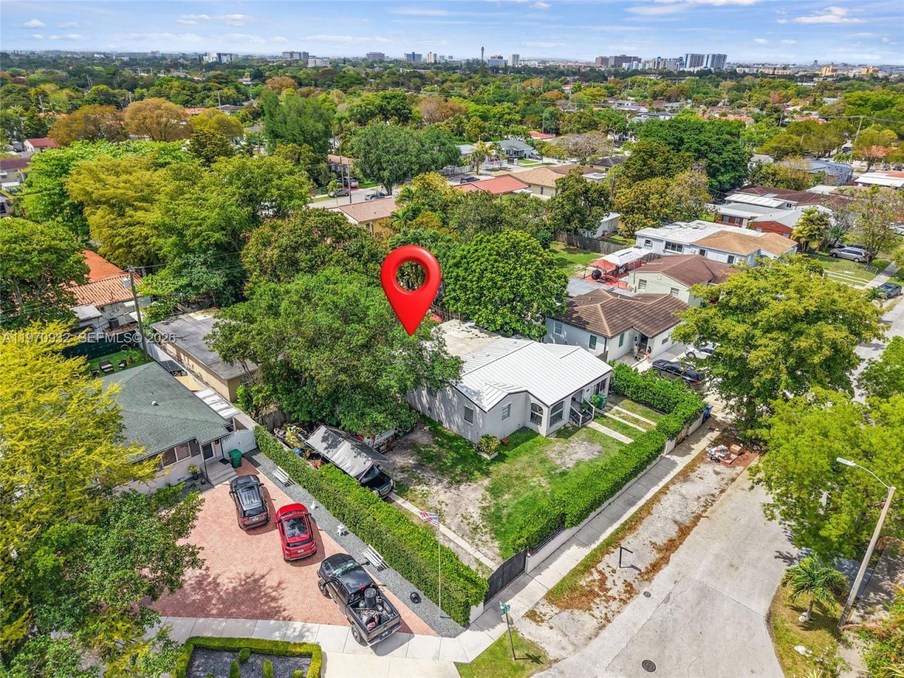 700 SW 44th Pl , Miami, FL 33134 Photo