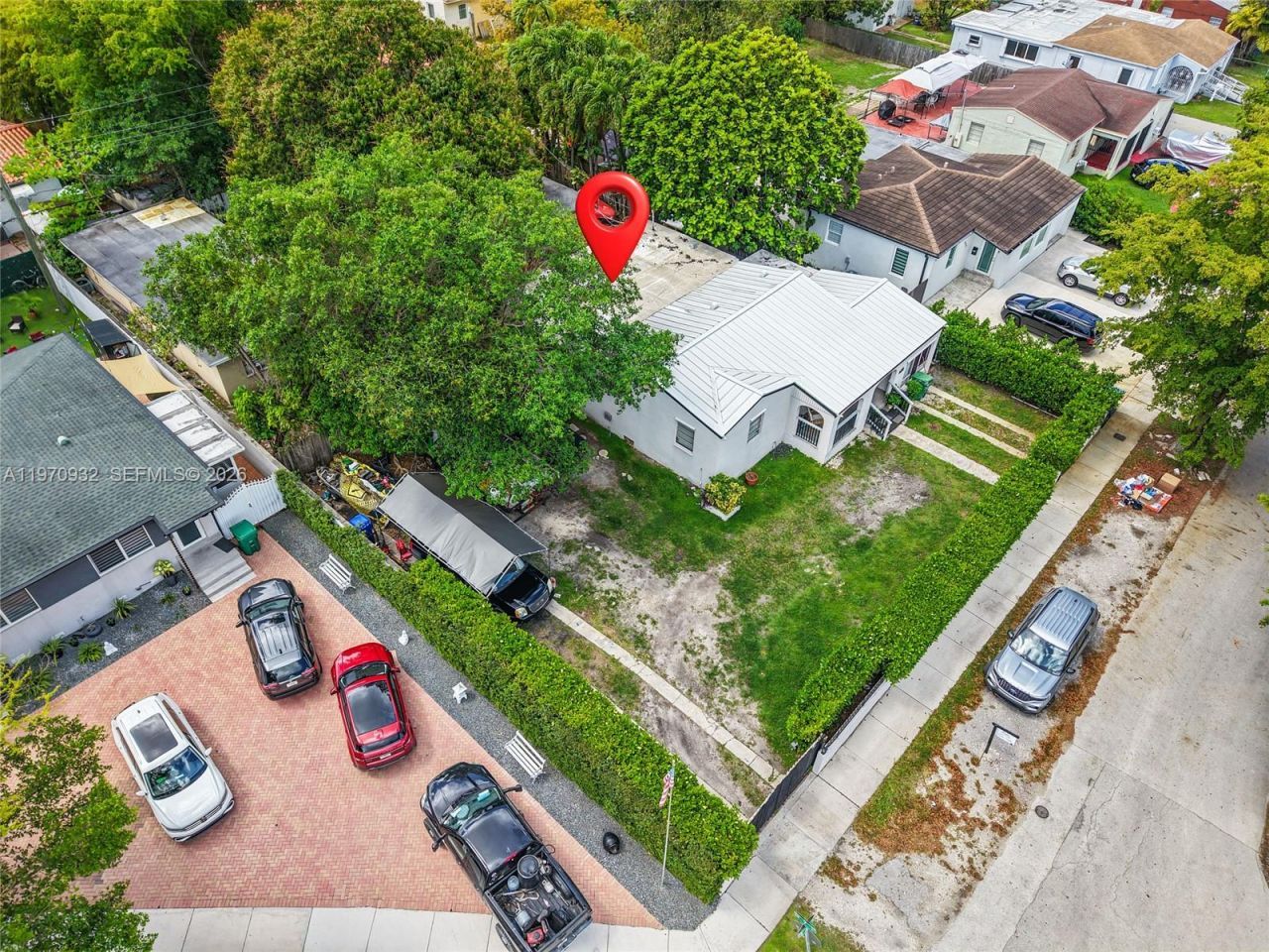 700 SW 44th Pl , Miami, FL 33134 Photo