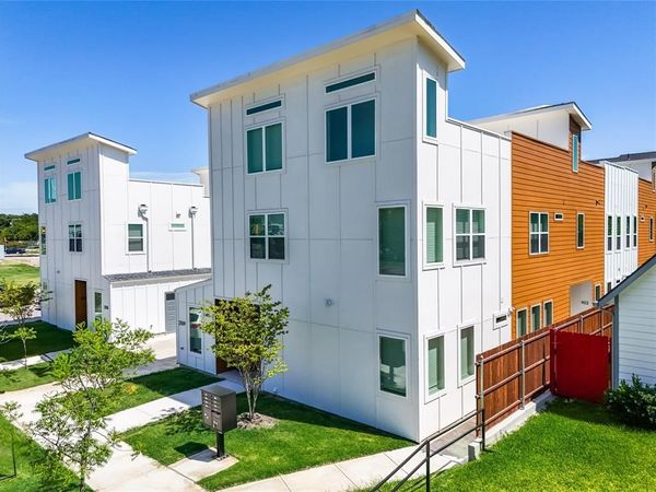 2509 Benbrook Boulevard, Unit 902, Fort Worth, TX 76109