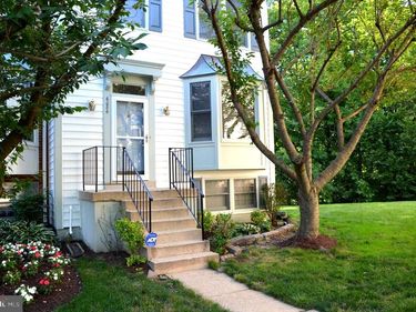 6086 JOUST LANE, ALEXANDRIA, VA 22315