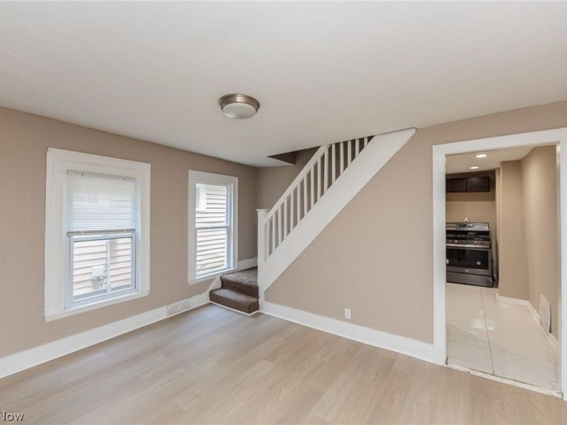 4239 E 98th Street, Cleveland, OH 44105 Photo 7