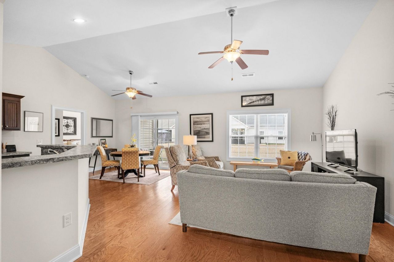 221 Cupola Dr.  Photo 11