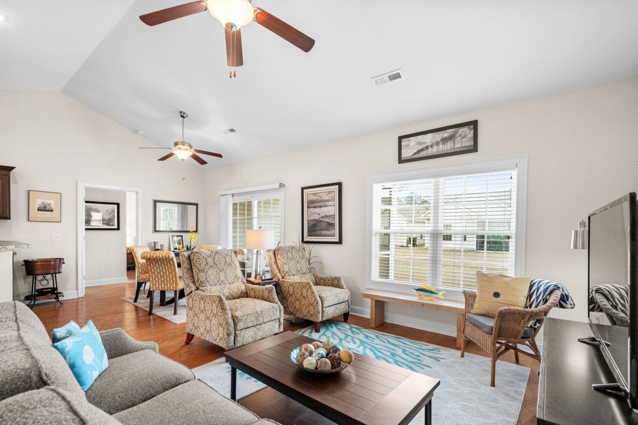 221 Cupola Dr.  Photo 15