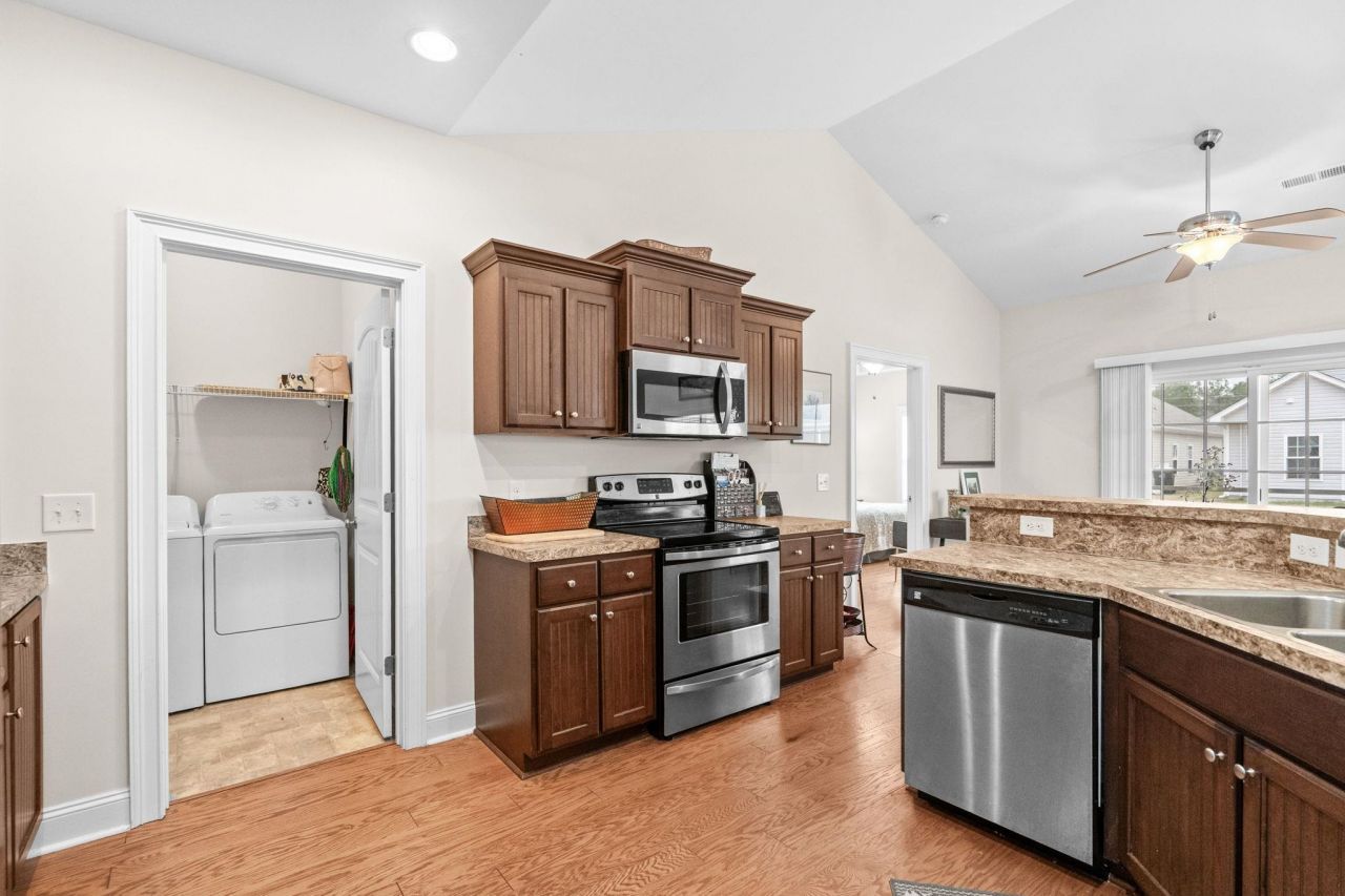 221 Cupola Dr.  Photo 23