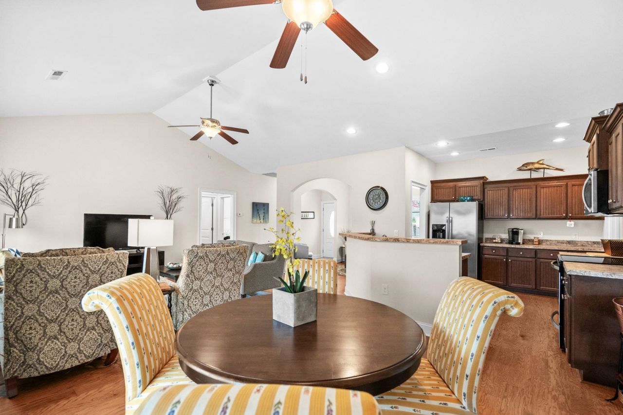 221 Cupola Dr.  Photo 26