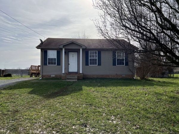 928 Van Buren Ave, Oak Grove, KY 42262