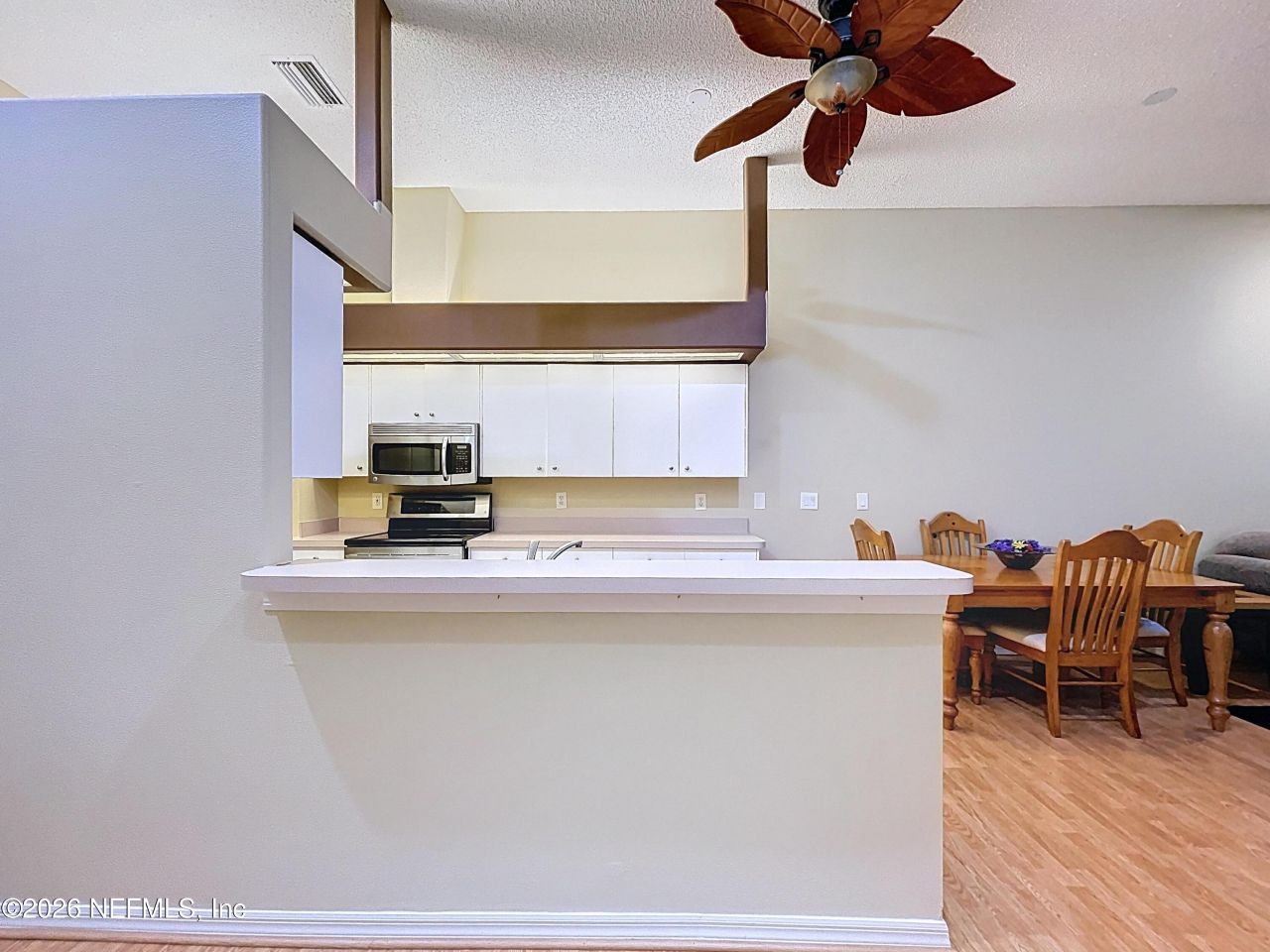 248 Hemingway Drive, Oldsmar, FL 34677 Photo