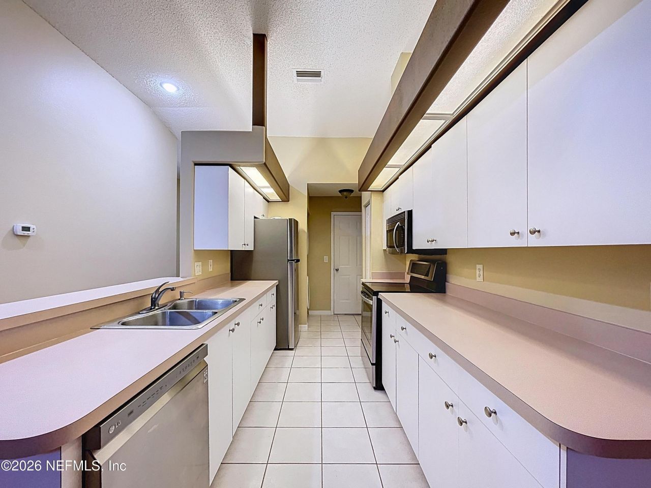 248 Hemingway Drive, Oldsmar, FL 34677 Photo