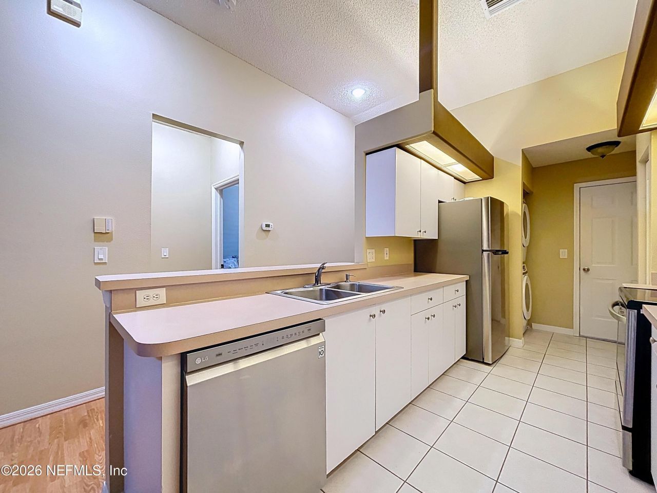 248 Hemingway Drive, Oldsmar, FL 34677 Photo