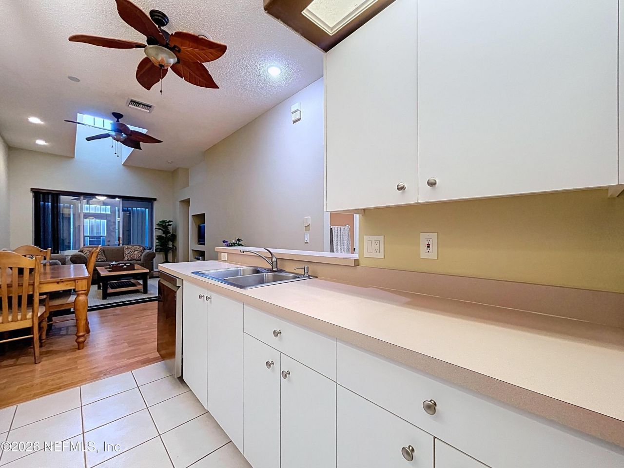 248 Hemingway Drive, Oldsmar, FL 34677 Photo