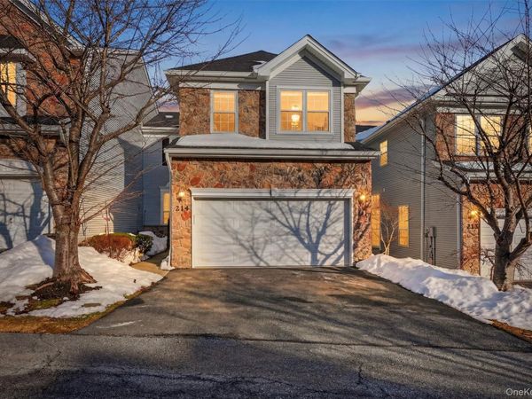 214 Woodlands Drive, Tuxedo Park, NY 10987