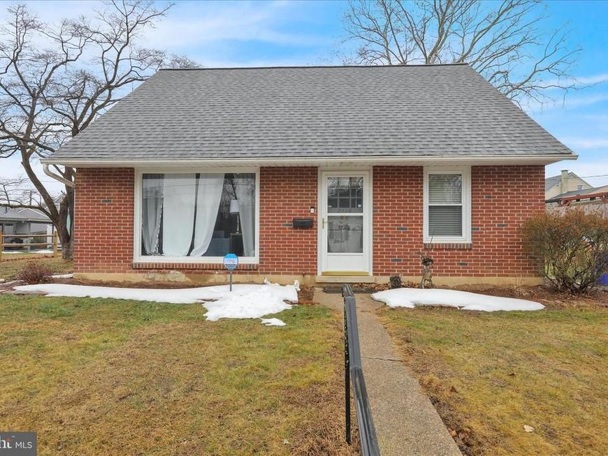 2114 Cullum Drive, Reading, PA 19601 Main Photo