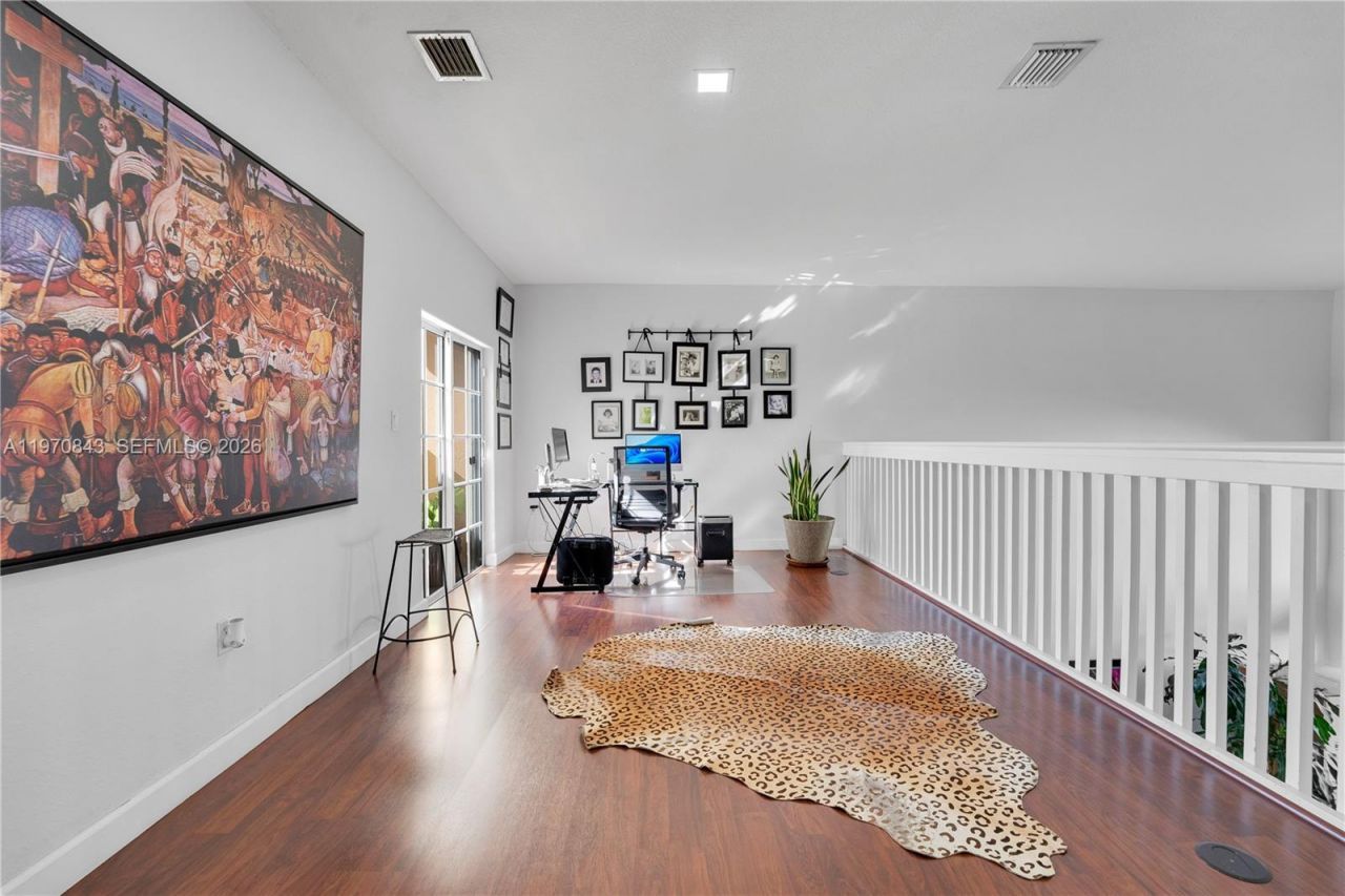 11261 NW 55th Ln, Doral, FL 33178 Photo