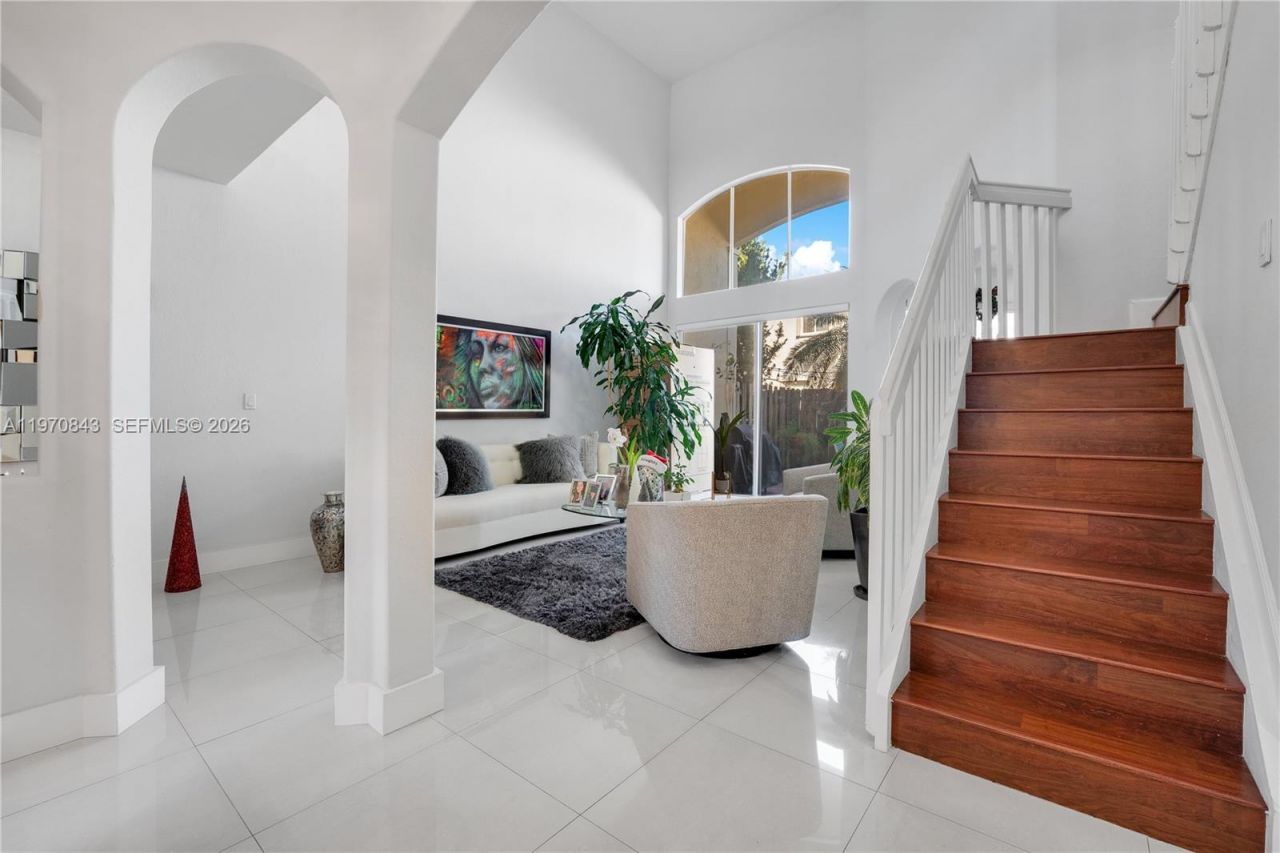 11261 NW 55th Ln, Doral, FL 33178 Photo