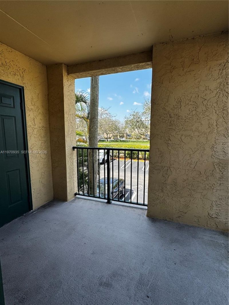 977 Riverside Dr, Unit 221, Coral Springs, FL 33071 Photo