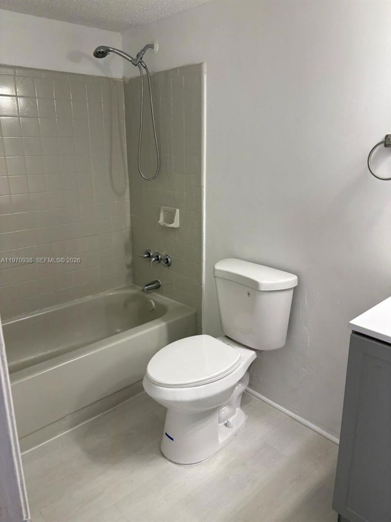 4481 W Mcnab Rd , Unit 29, Pompano Beach, FL 33069 Photo