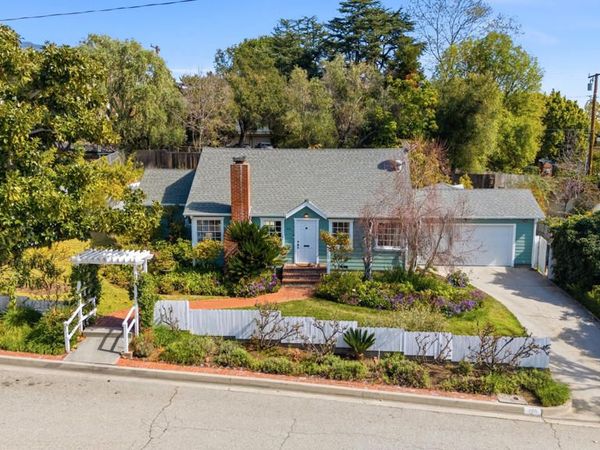 320 Toyon Road, Sierra Madre, CA 91024