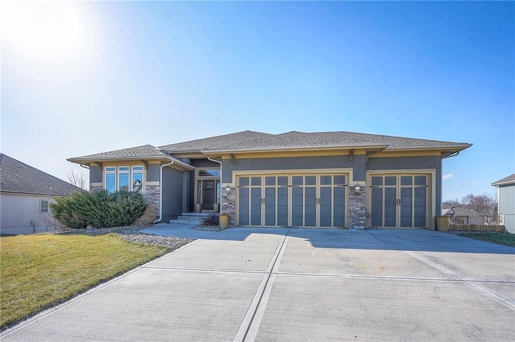 4328 SE Trotter Drive, Lees Summit, MO 64082 Main Photo