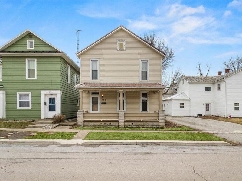 219 W Carrol Street, Kenton, OH 43326 Photo 1