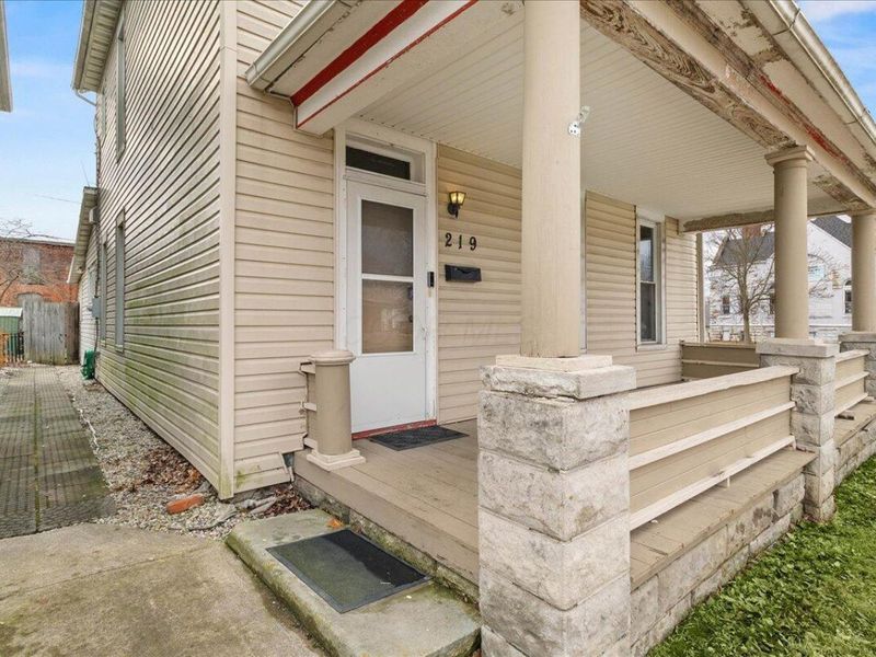 219 W Carrol Street, Kenton, OH 43326 Photo 3