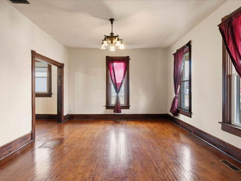 219 W Carrol Street, Kenton, OH 43326 Photo 8