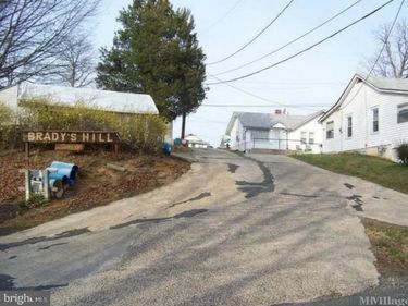 4016-4038 BRADY'S HILL ROAD, TRIANGLE, VA 22172