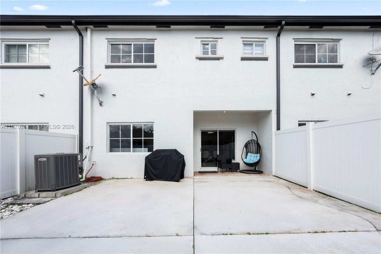 12858 SW 50th St , Miramar, FL 33027 Photo