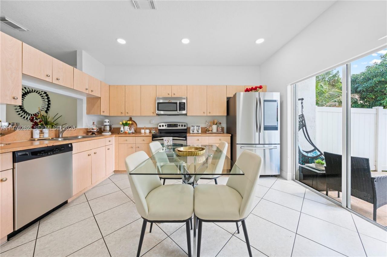 12858 SW 50th St , Miramar, FL 33027 Photo