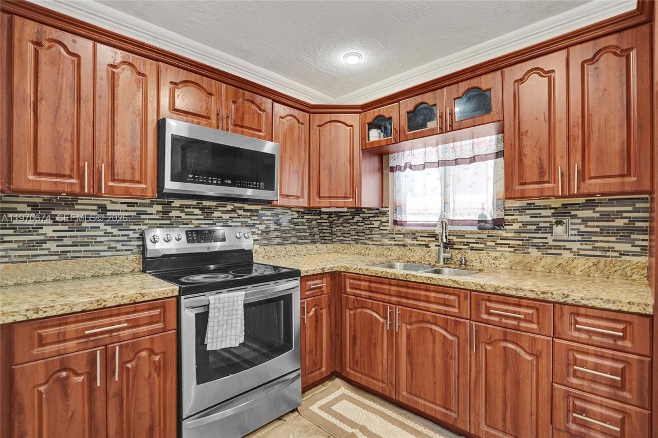 17110 NW 19th Ave , Miami Gardens, FL 33056 Photo