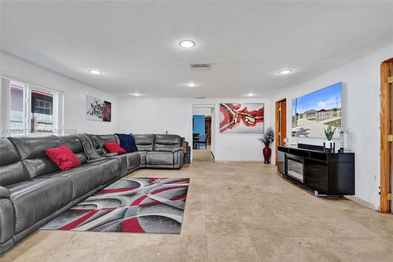 17110 NW 19th Ave , Miami Gardens, FL 33056 Photo