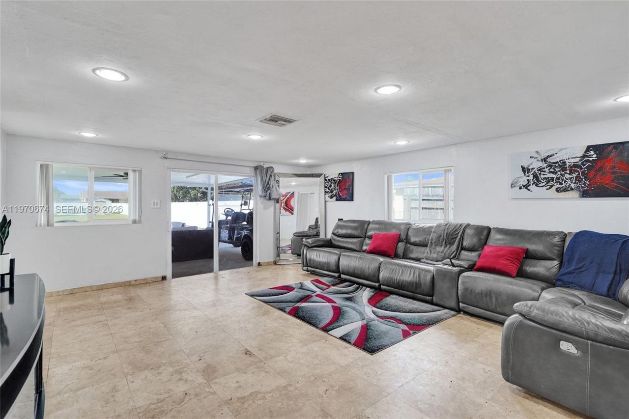 17110 NW 19th Ave , Miami Gardens, FL 33056 Photo