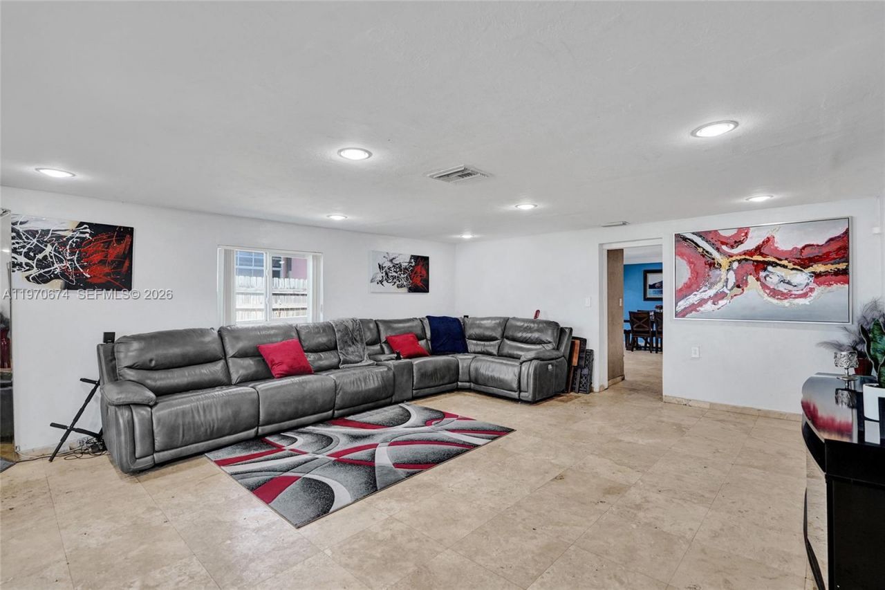 17110 NW 19th Ave , Miami Gardens, FL 33056 Photo