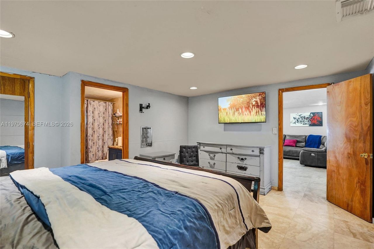 17110 NW 19th Ave , Miami Gardens, FL 33056 Photo