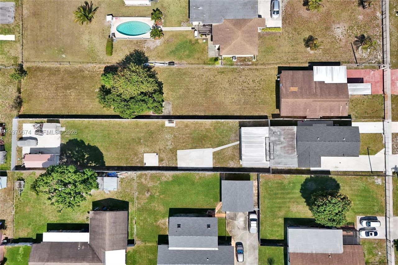 17110 NW 19th Ave , Miami Gardens, FL 33056 Photo