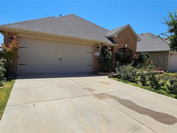2071 Avondown Road, Forney, TX 75126