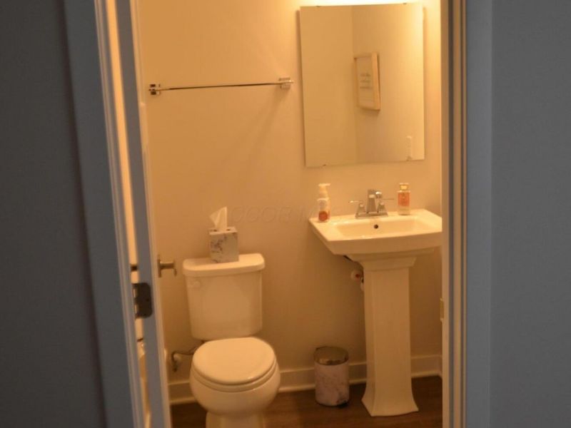 Reynoldsburg, OH 43068 Photo 4