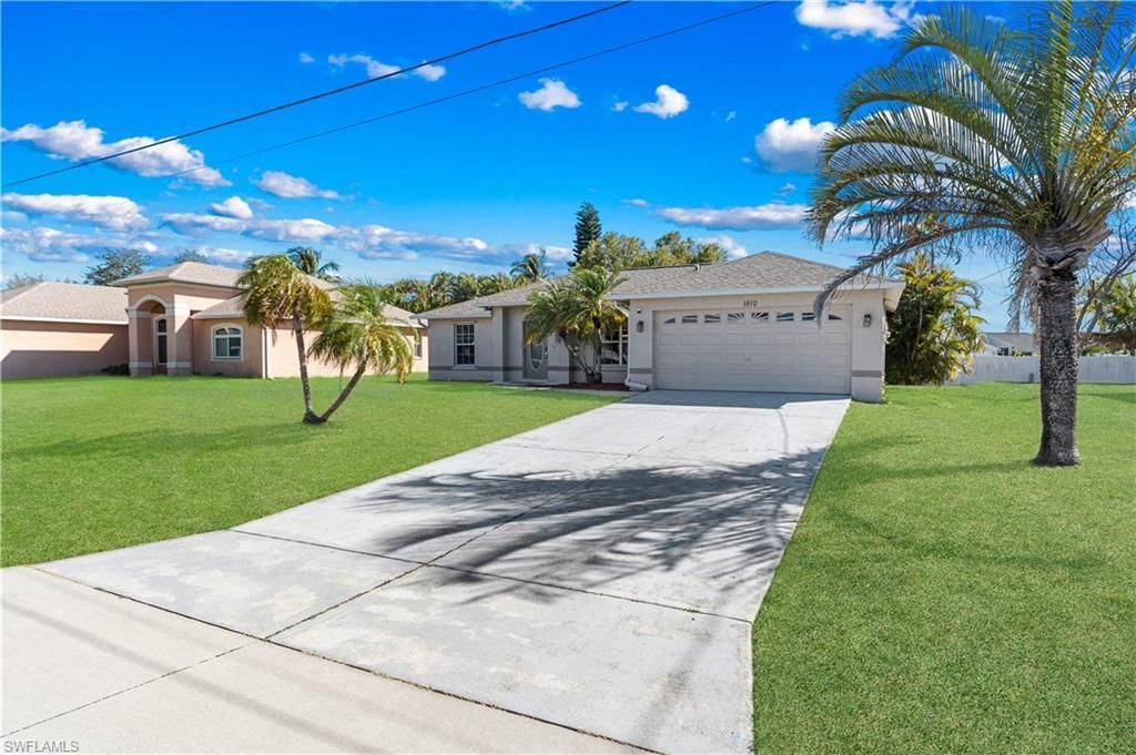 1810 SW 22nd St , Cape Coral, FL 33991 Photo